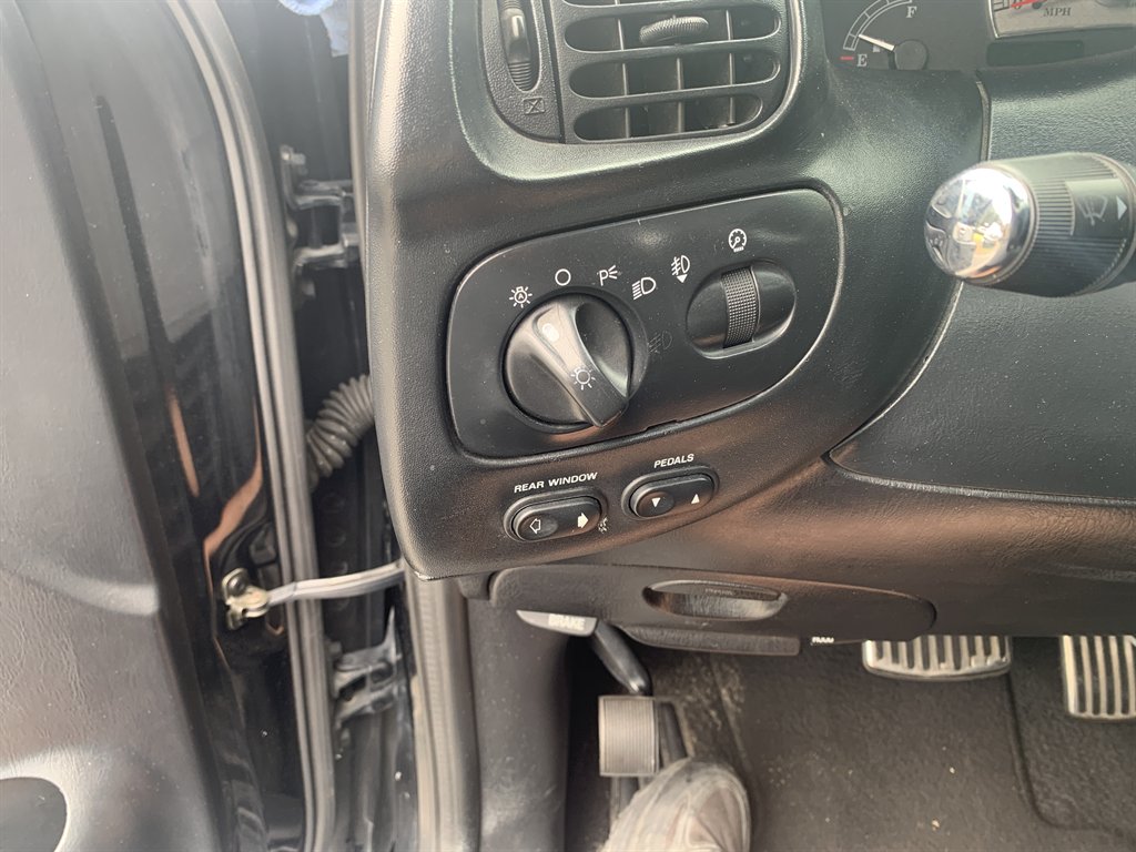 2003 Ford F-150 Harley-Davidson - Photo 21
