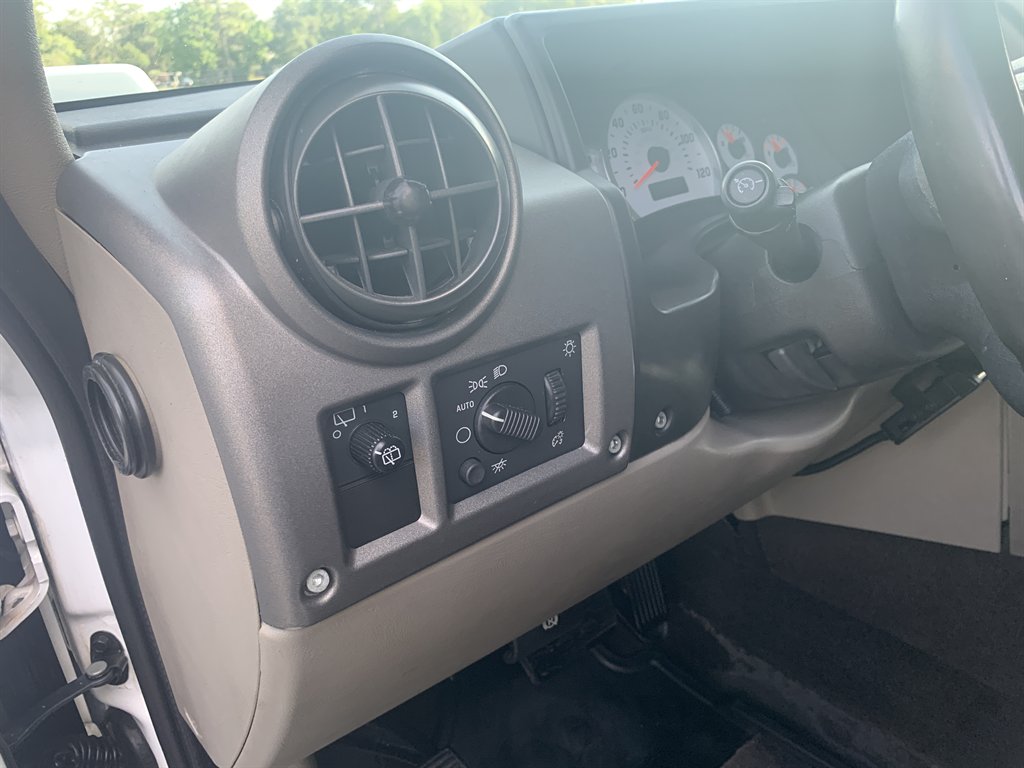 2004 Hummer H2 Base - Photo 13