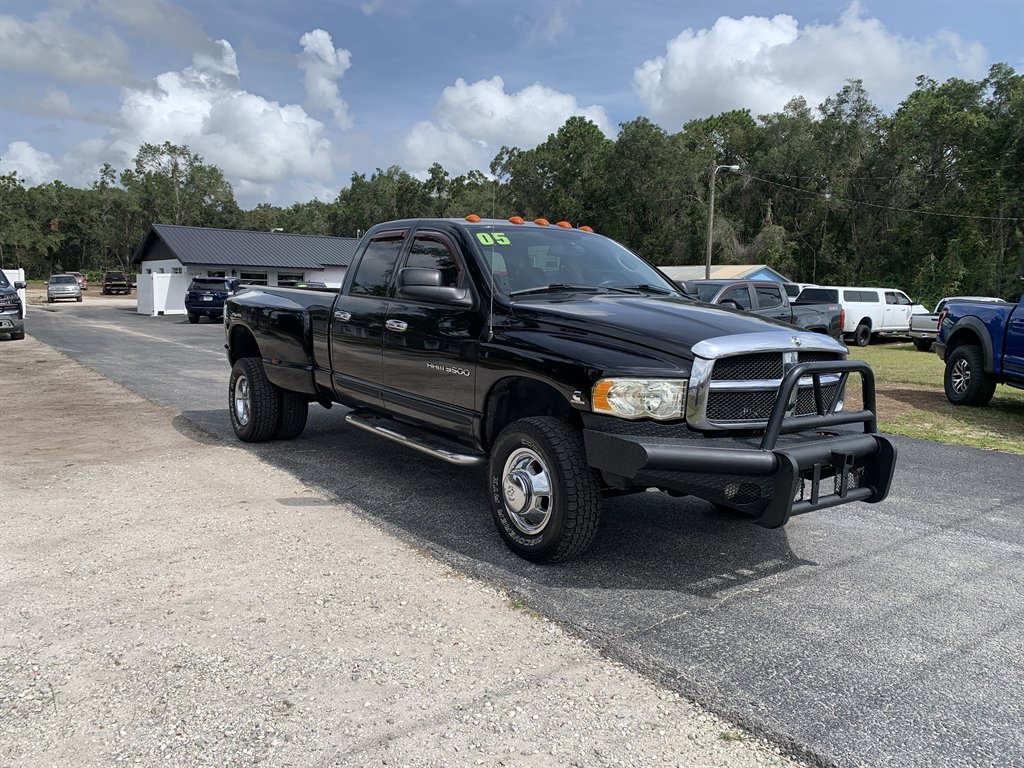2005 Dodge Ram 3500 Pickup Laramie