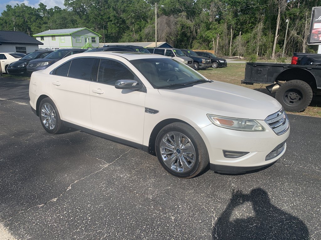 2010 Ford Taurus Limited