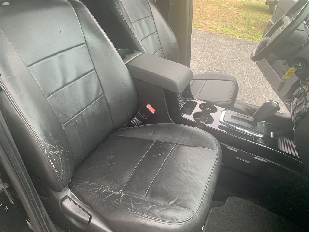 2010 Ford Escape Limited - Photo 16
