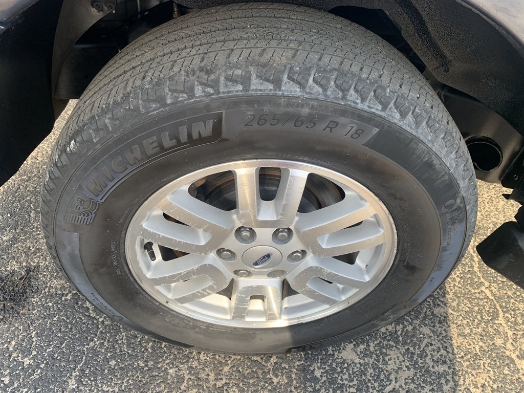 2013 Ford Expedition XLT - Photo 23