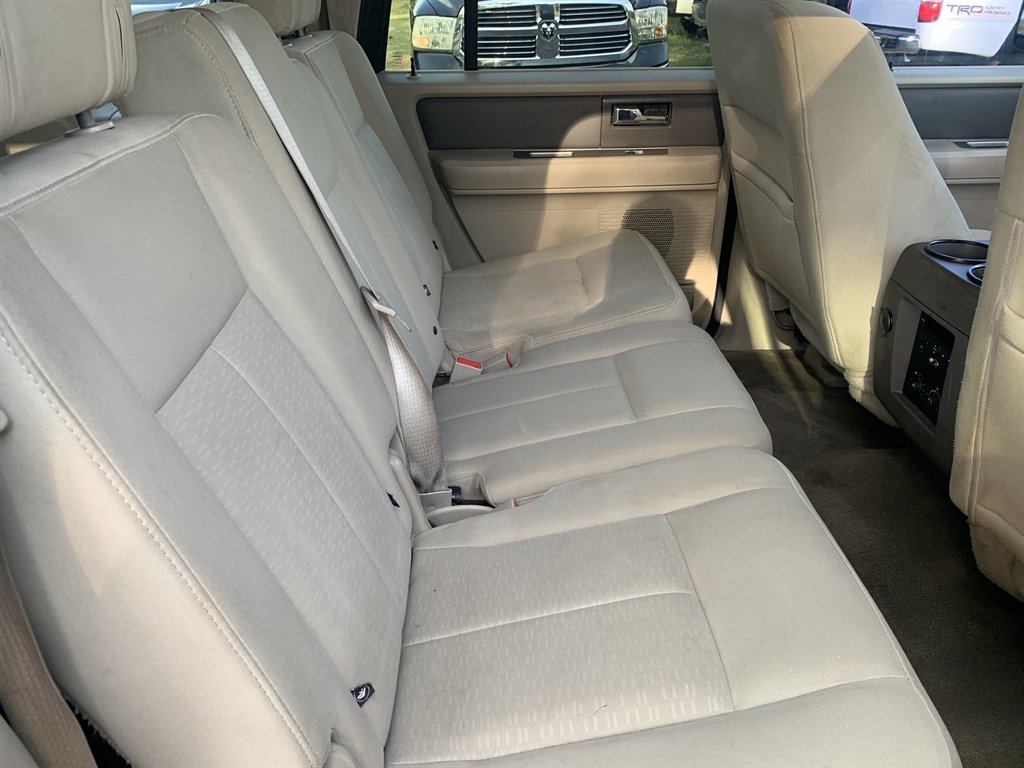 2013 Ford Expedition XLT - Photo 17