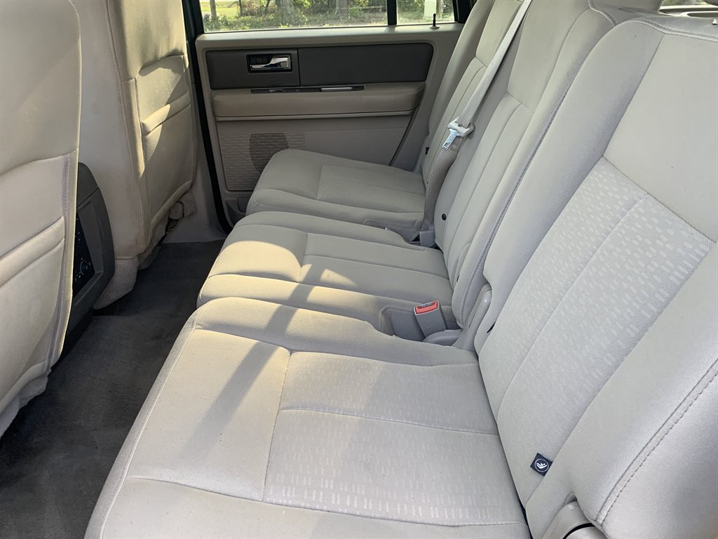 2013 Ford Expedition XLT - Photo 14