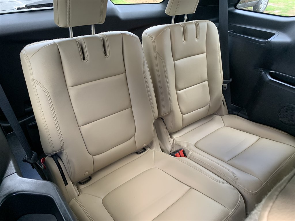 2016 Ford Explorer XLT - Photo 23