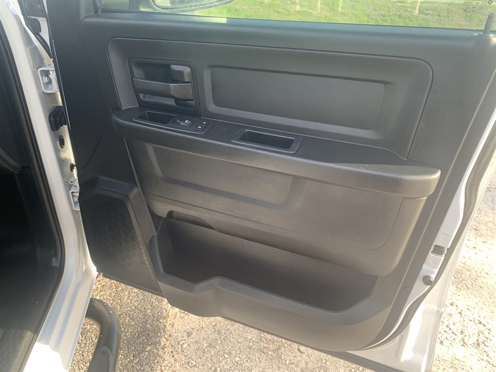 2016 RAM Ram 1500 Pickup Tradesman - Photo 22