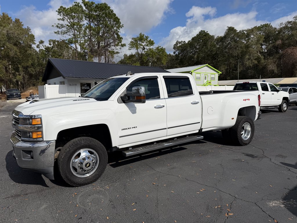 2019 Chevrolet Silverado 3500HD LTZ's photo