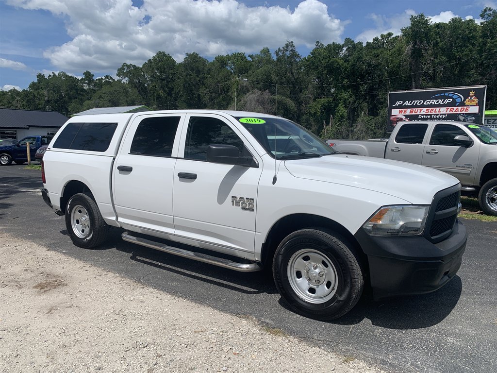 2019 RAM 1500 Classic Tradesman 4x4 Crew Cab 5'7's photo