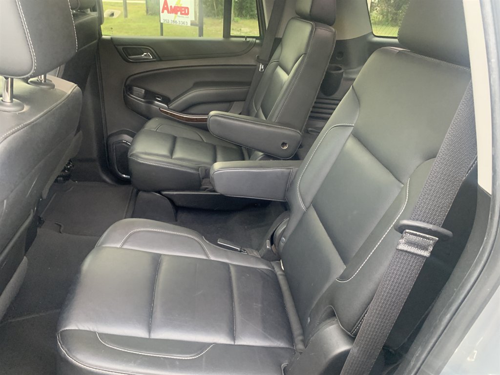 2019 Chevrolet Tahoe LT - Photo 12