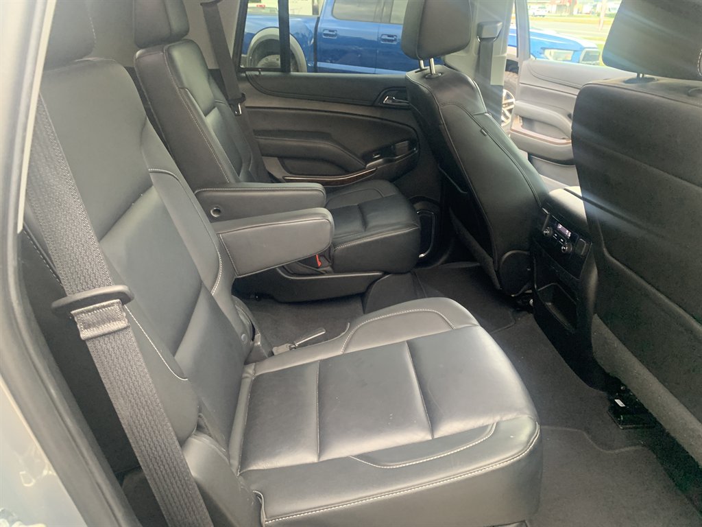 2019 Chevrolet Tahoe LT - Photo 16