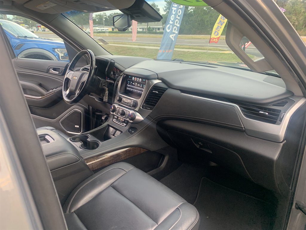 2019 Chevrolet Tahoe LT - Photo 19